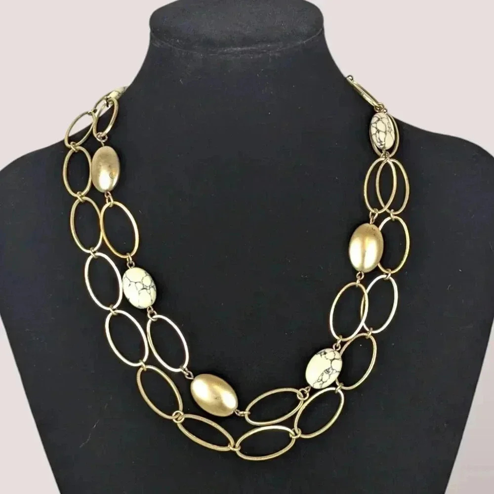 Gold Tone Cutout & Stone Necklace